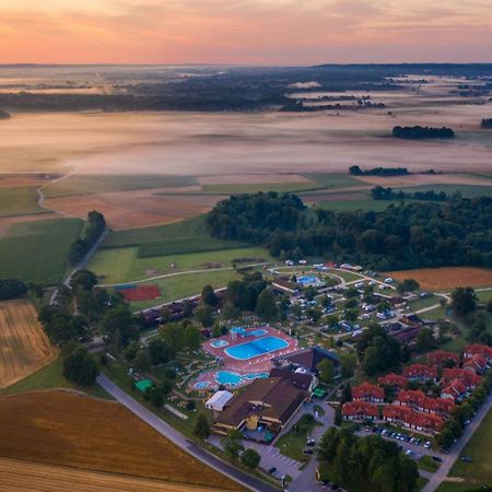 Terme Banovci - Hotel Zeleni Gaj Verzej Luaran gambar
