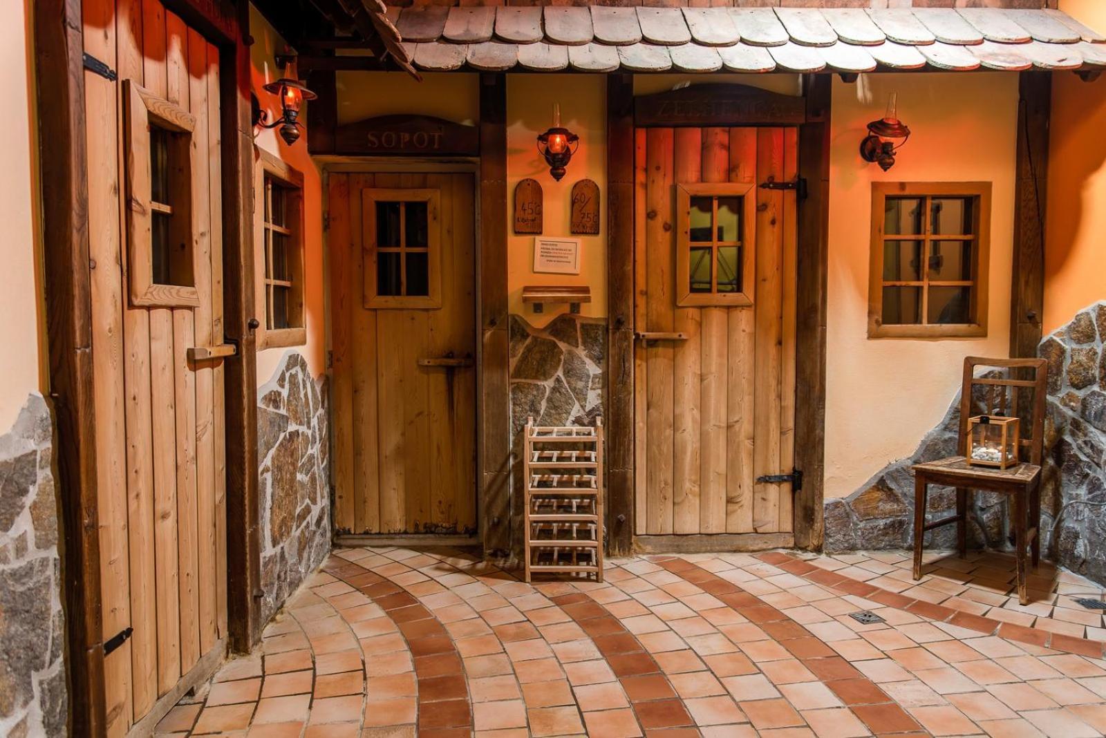 Terme Banovci - Hotel Zeleni Gaj Verzej Luaran gambar